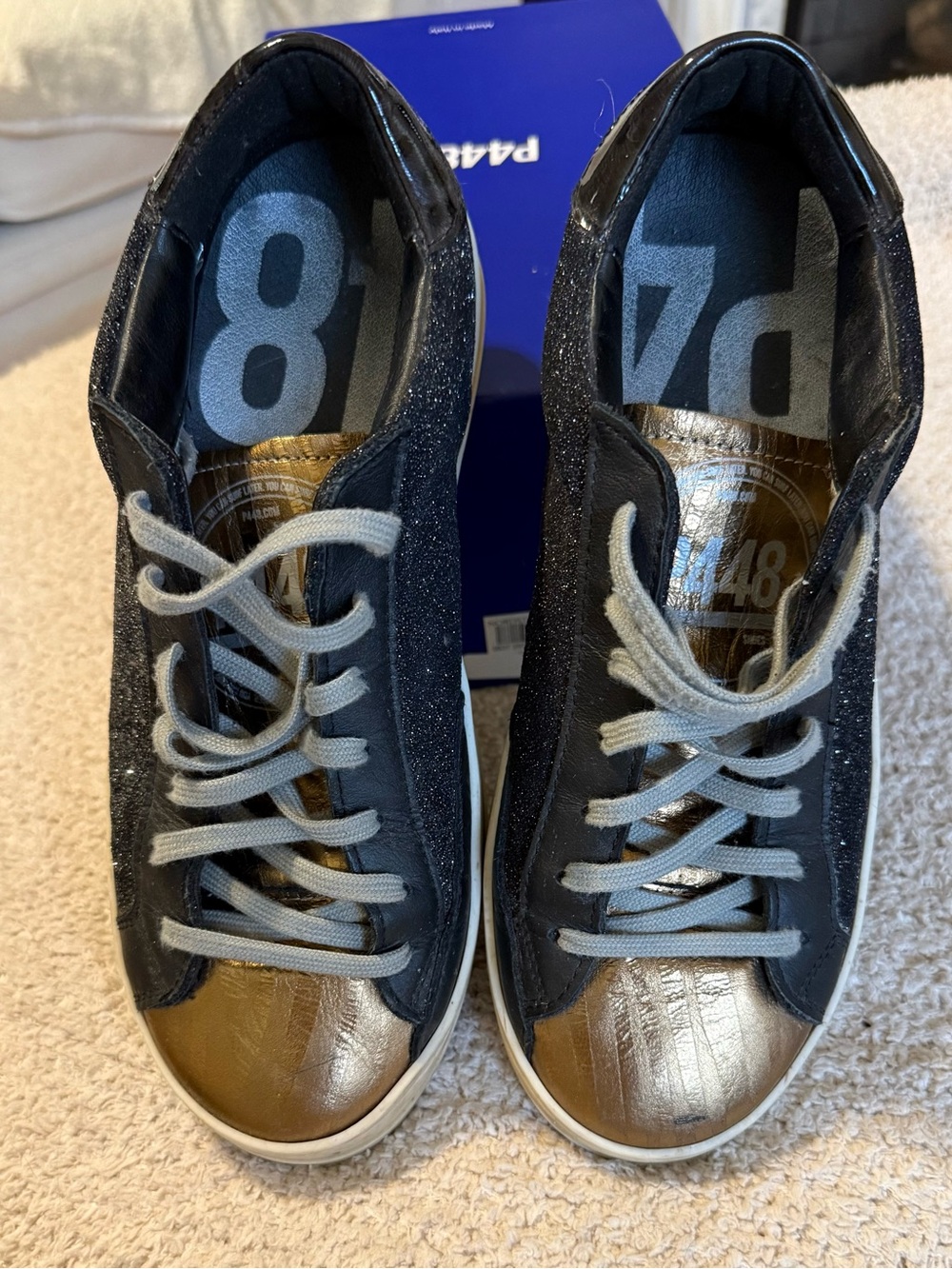 P448 Women's Low-Top Lace-Up Sneakers in Black and Gold Metallic size 40